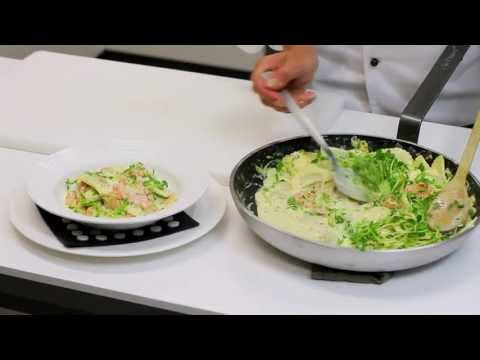 Recipe for Agnolotti with Ricotta, Smoked Salmon and Dill - What to Cook