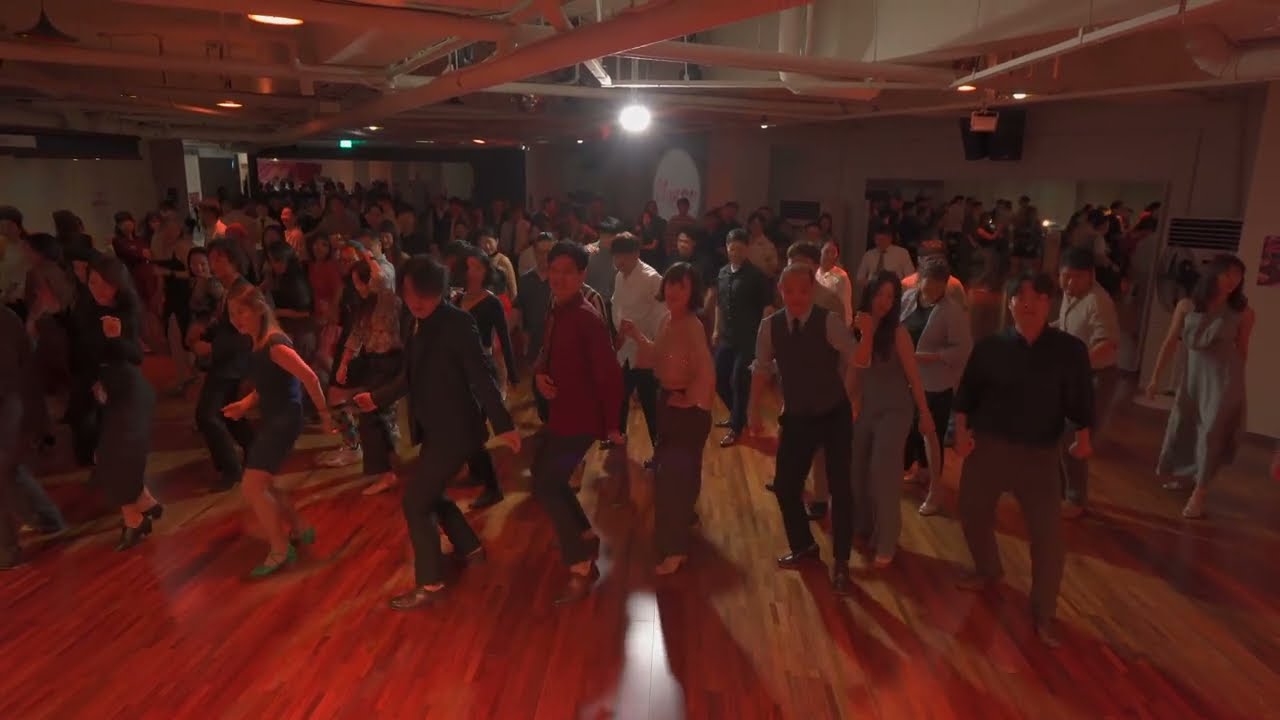 Fun of The Blues Party - Hound Dog