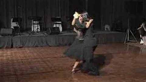 javier y geraldine bailan poema