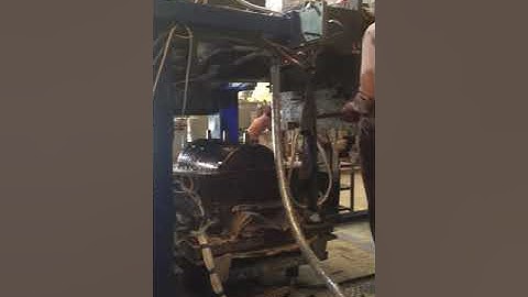 simple operation+high quality resin transfer molding machine