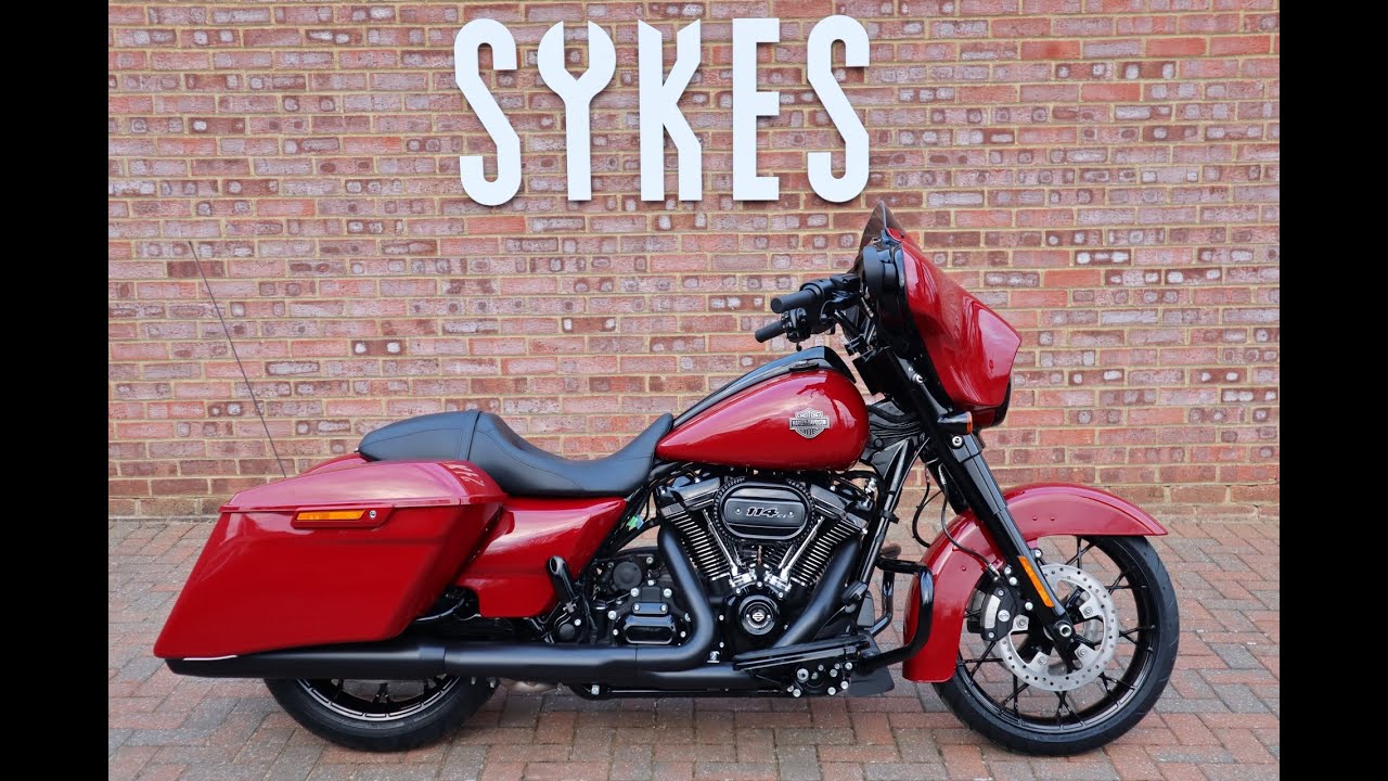 2021 HarleyDavidson FLHXS Touring Street Glide Special in Billiard Red