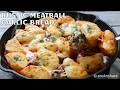 Rustic Comfort in One Skillet – Cheesy Meatballs & Garlic Bread Bake