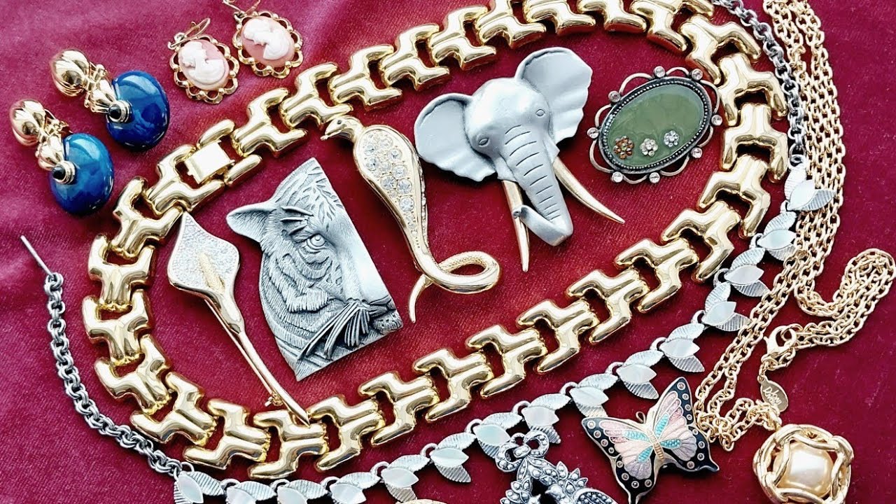 Распаковка винтажной бижутерии