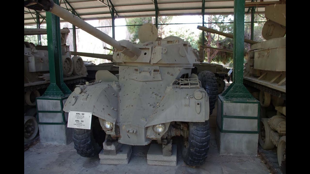 Panhard AML-90