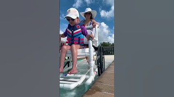 First time seeing a wheelchair accessible pool💦#shorts #wheelchair #accessible #pool