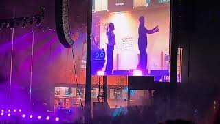 You by Snoop Dogg, Lucy Pearl, and Q-Tip (Live)