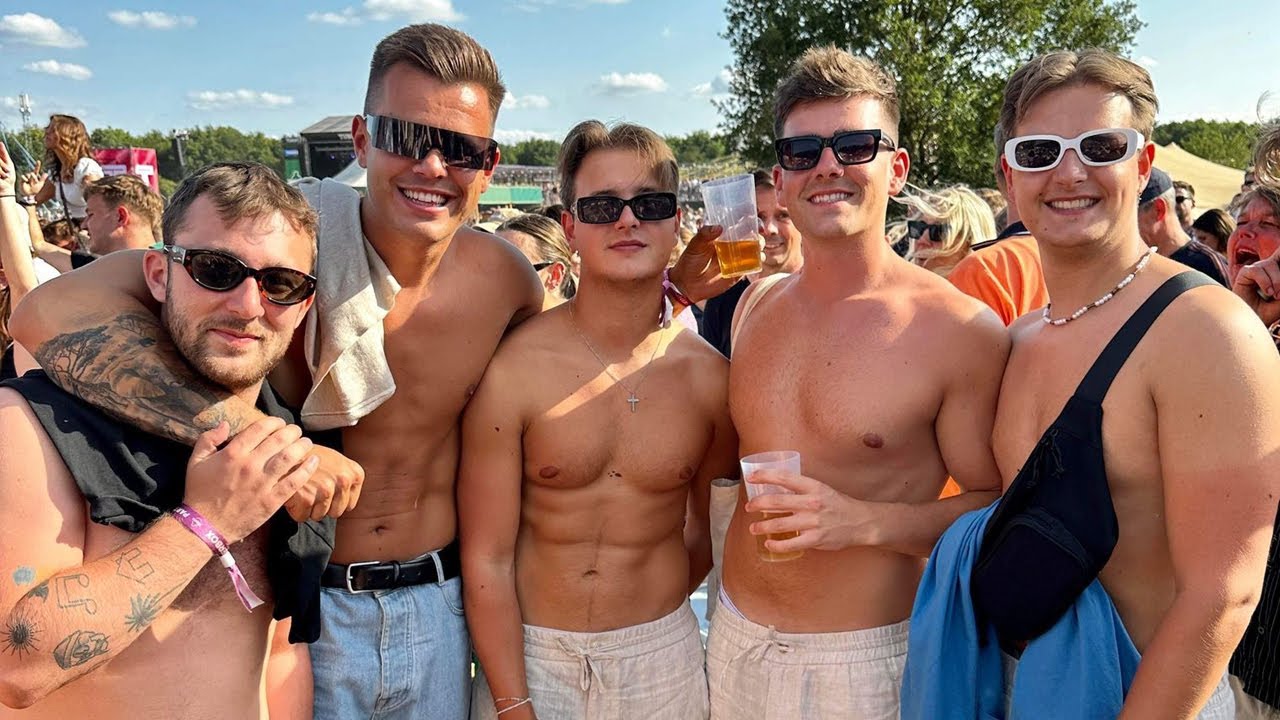3 DAGE PÅ FESTIVAL MED VENNERNE