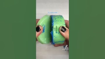 Blue petri dice. One of my favorite techniques.