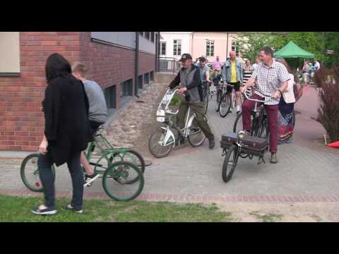 Jalgratta 200. aastapäev Väätsal - osalejate rongkäik