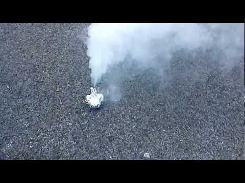 Como Fazer Bomba de Fumaça Com Bolas de Ping Pong