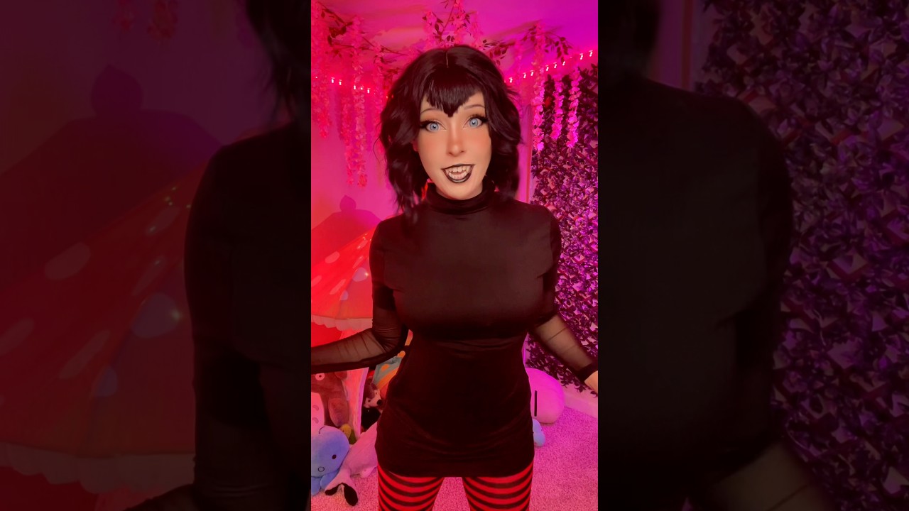 #mavis #hoteltransylvania #cosplay #cosplayer #halloween