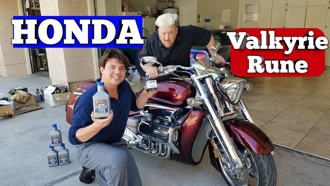 2004 Honda Valkyrie Rune AMSOIL10W40 Motor Oil Change YouTube