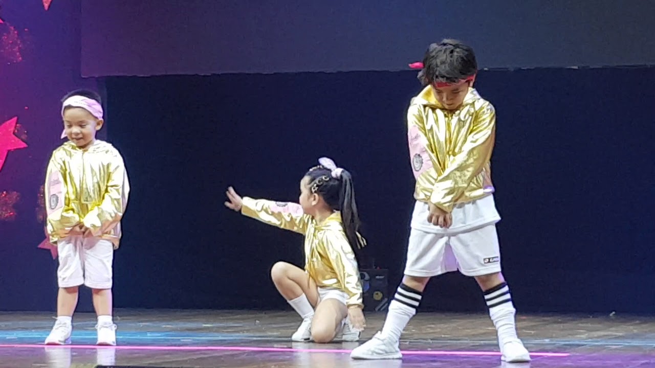 Alexa's recital Promil 4 iShine Talent Camp 6