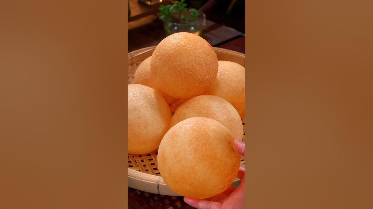 Cara membuat Kue Bola Goreng Tradisional Viral #tutorial #resep #kuetradisional #shorts Cara membuat Kue Bola Goreng Tradisional Viral #tutorial #resep #kuetradisional #shorts