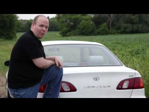 Clark Olson Presents: A Review of the 2000 Toyota Corolla