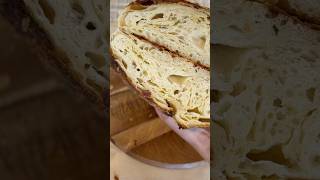 Croissant #sourdough bread
#sourdoughbread #sourdoughcroissant #croissantbread #laminated sourdough #homemadebread #breadbaking #artisanbread #sourdoughbaking #sourdoughlove #sourdoughclub #realbread #wildyeast #naturallyleavened Croissant #sourdough bread