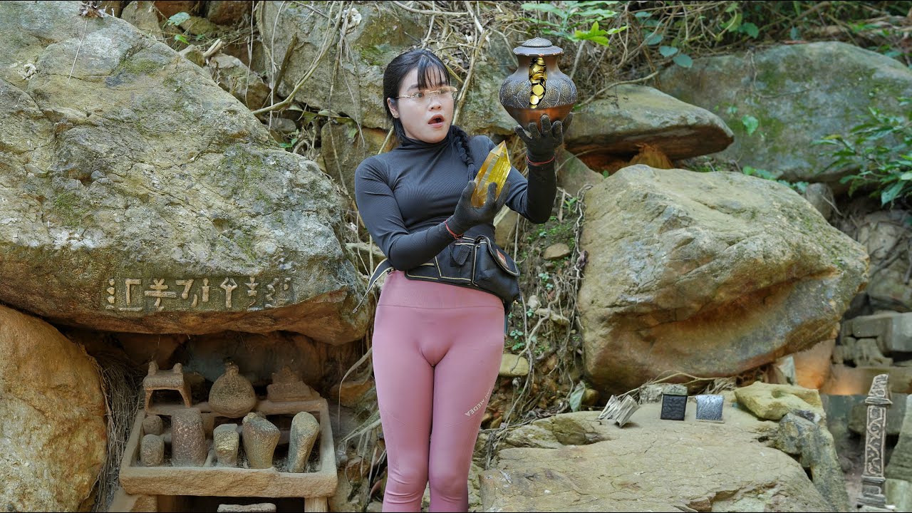 Treasure Hunt Unexpectedly Discovered Under a 100-Ton Rock