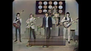 the rolling stones - tell me (you're coming back)(long version) - COLORIZED - wide mono Ic
