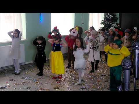 41 სკოლის საახალწლო ზეიმი 1/2კლასი