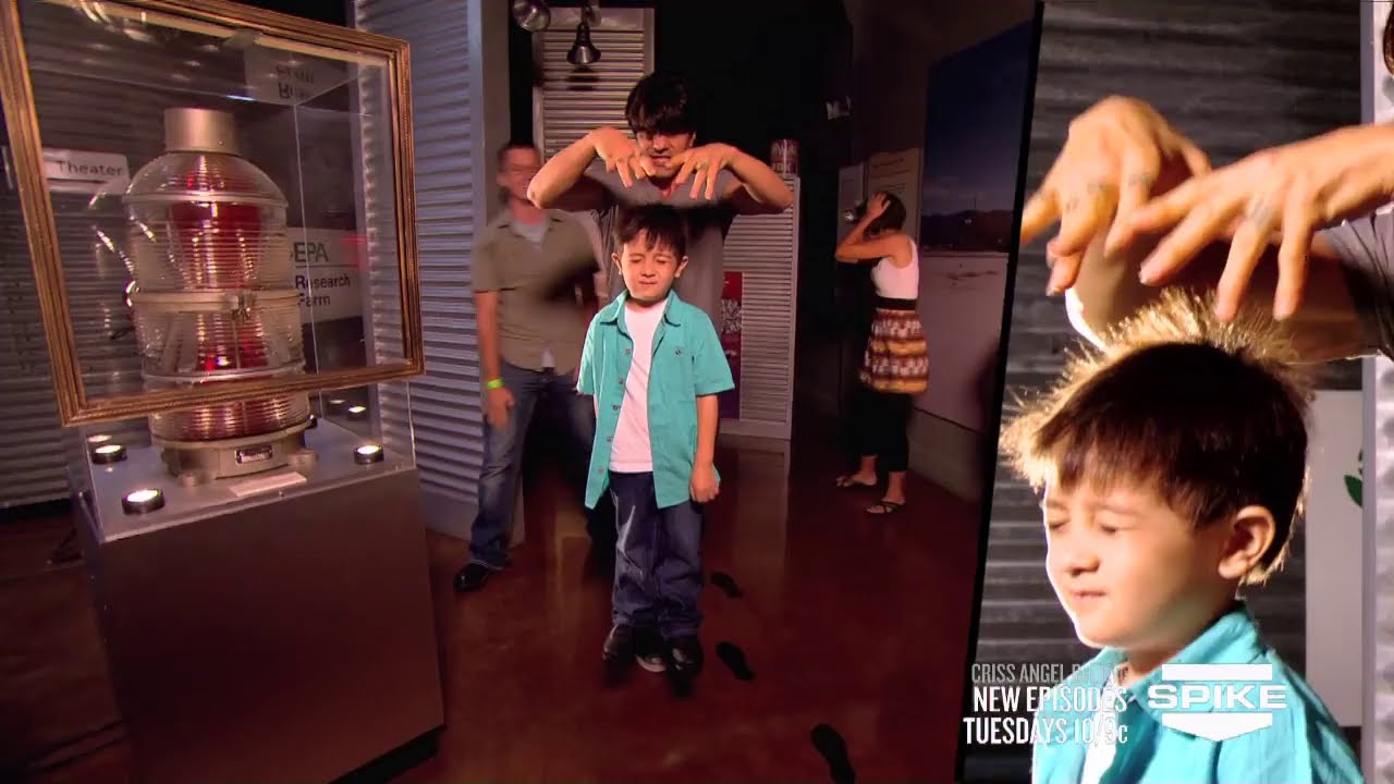 Телекинезом поднял в воздух пацана, Психокинез - YouTube