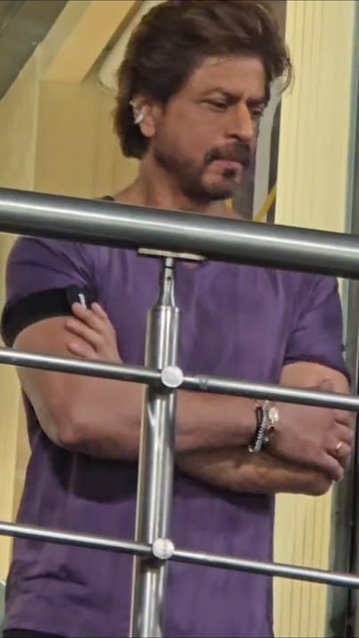 sahrukah khan handsome look like #shortsfeed #viralvideo