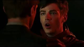 The Flash   Season 4 4x04 Elongated Man helps The Flash save Joe