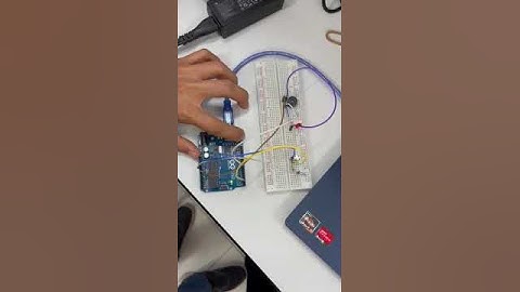 Practica 2  “Activar alarma sonora y visual”