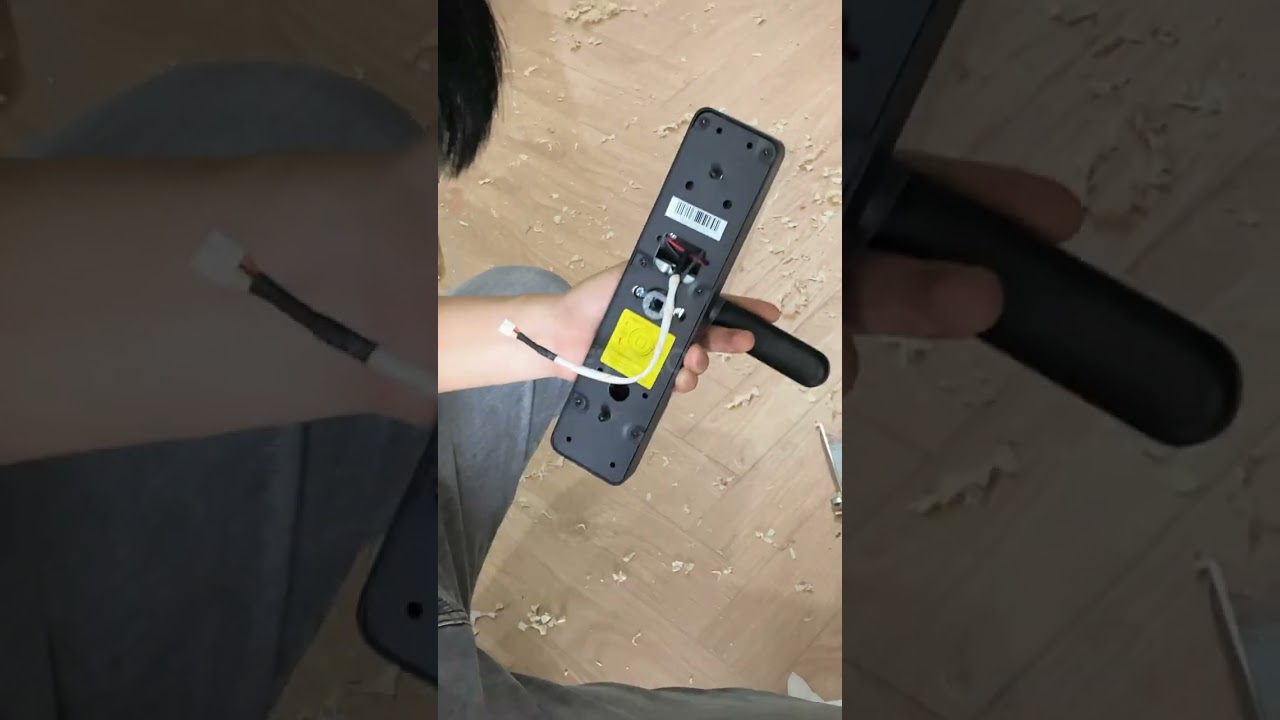 [HDLD] Hướng dẫn lắp đặt khóa cho cửa nhựa Composite #metalock #khoathongminh #khoavantay