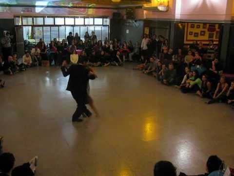 EZEQUIEL FARFARO y CORINA HERRERA en ¡Viva la Pepa! milonga (DOMINGOS DE MALCOLM) 2/4