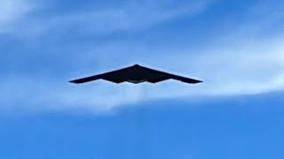 USAF B2 Spirit Stealth Bomber Flyover | January 1, 2024