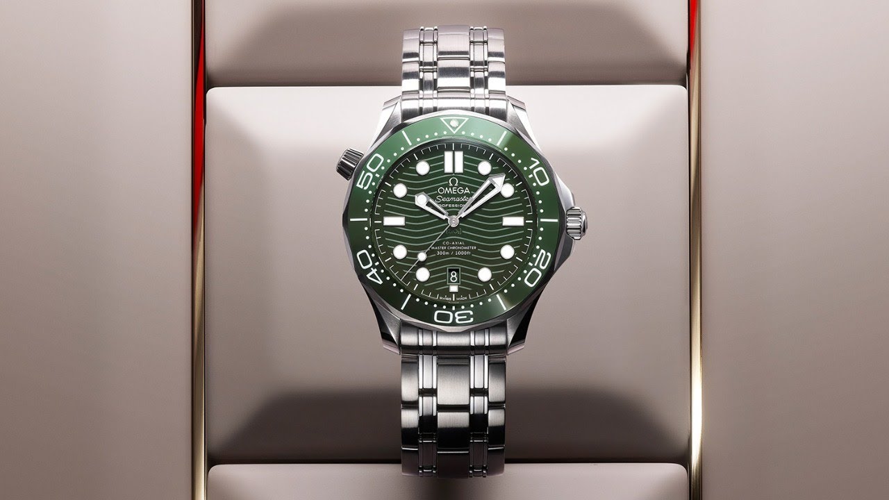 Omega Seamaster Diver 300m Green -- 
