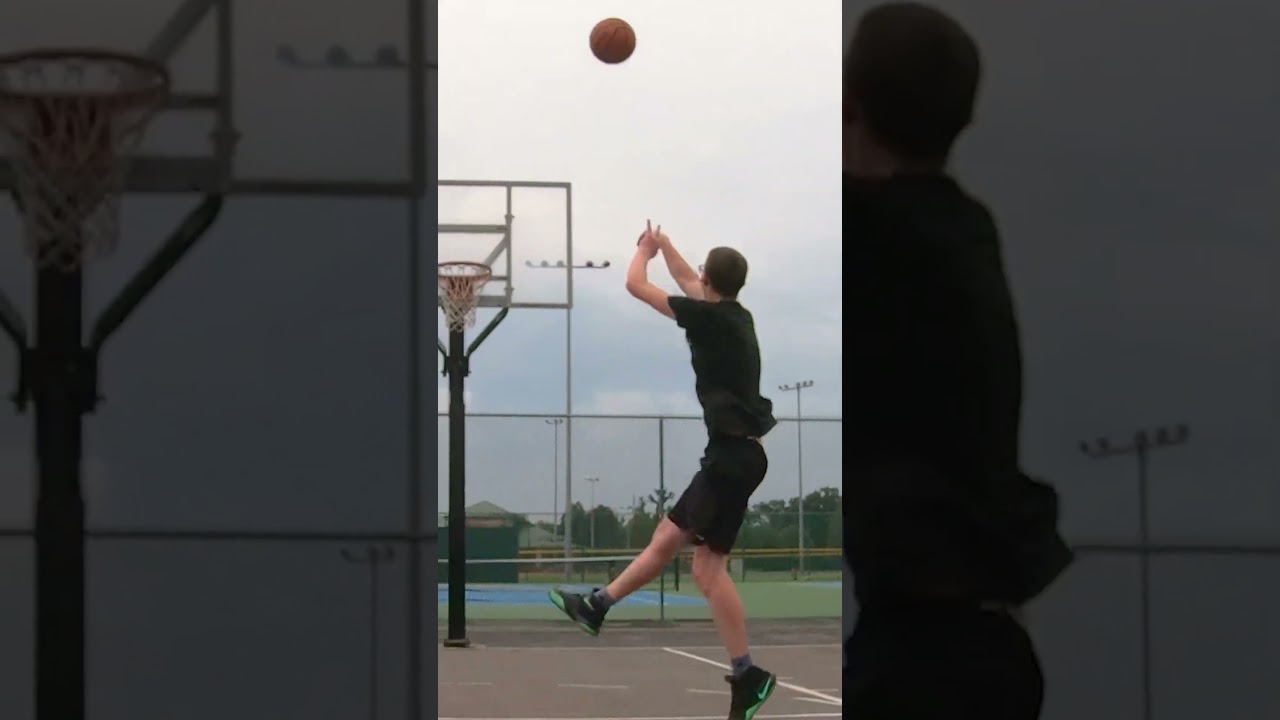 How Steph Wants You To Shoot #shorts #handles #streethoops