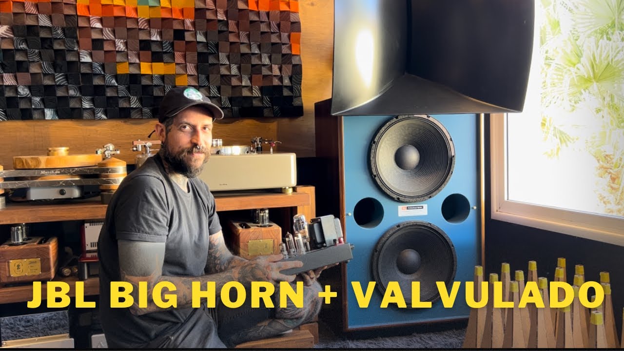 Tour pelo setup Hi End mais icônico do Brasil | Sala do Daniel.