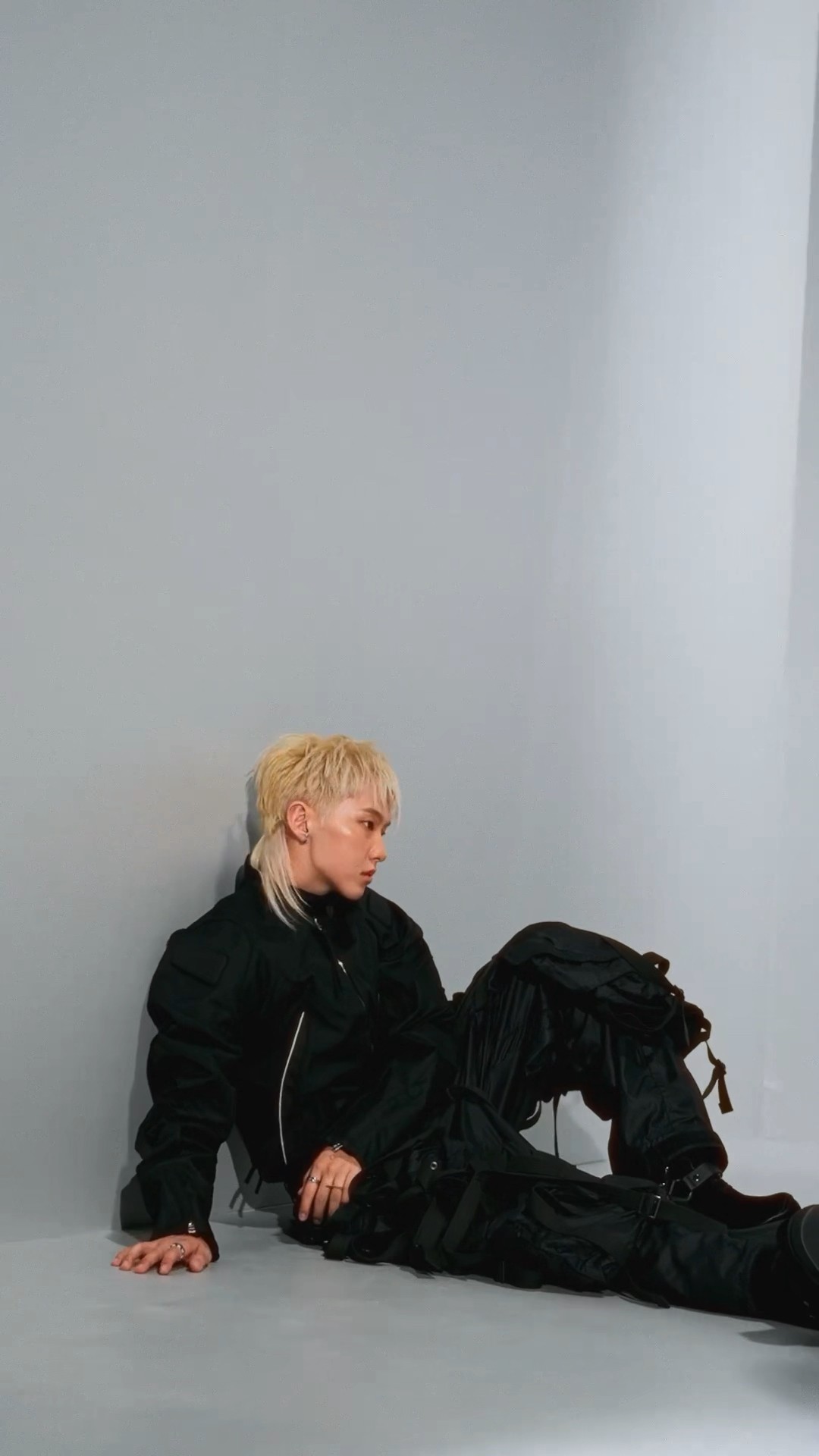‘????’ Jacket Behind ? #HOSHI #호시 #HxW #호시X우지 #BEAM