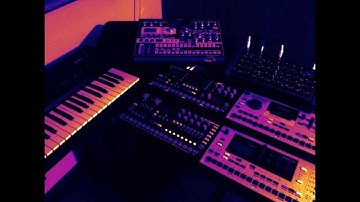 mimihana111 Live on Elektrons, Korg Kronos, MFB Dominion X