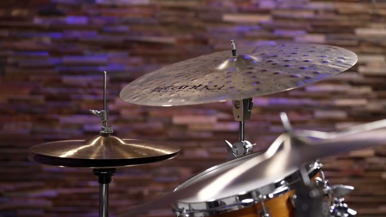 タム Istanbul Agop 22