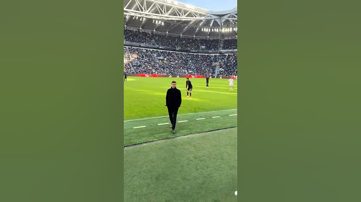 “Mister vai a casa!” La richiesta a Thiago Motta, sentite cosa risponde..😱🤍🖤 #shorts #juventus