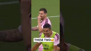 Casemiro ir Messi labai smagiai leidžia laiką