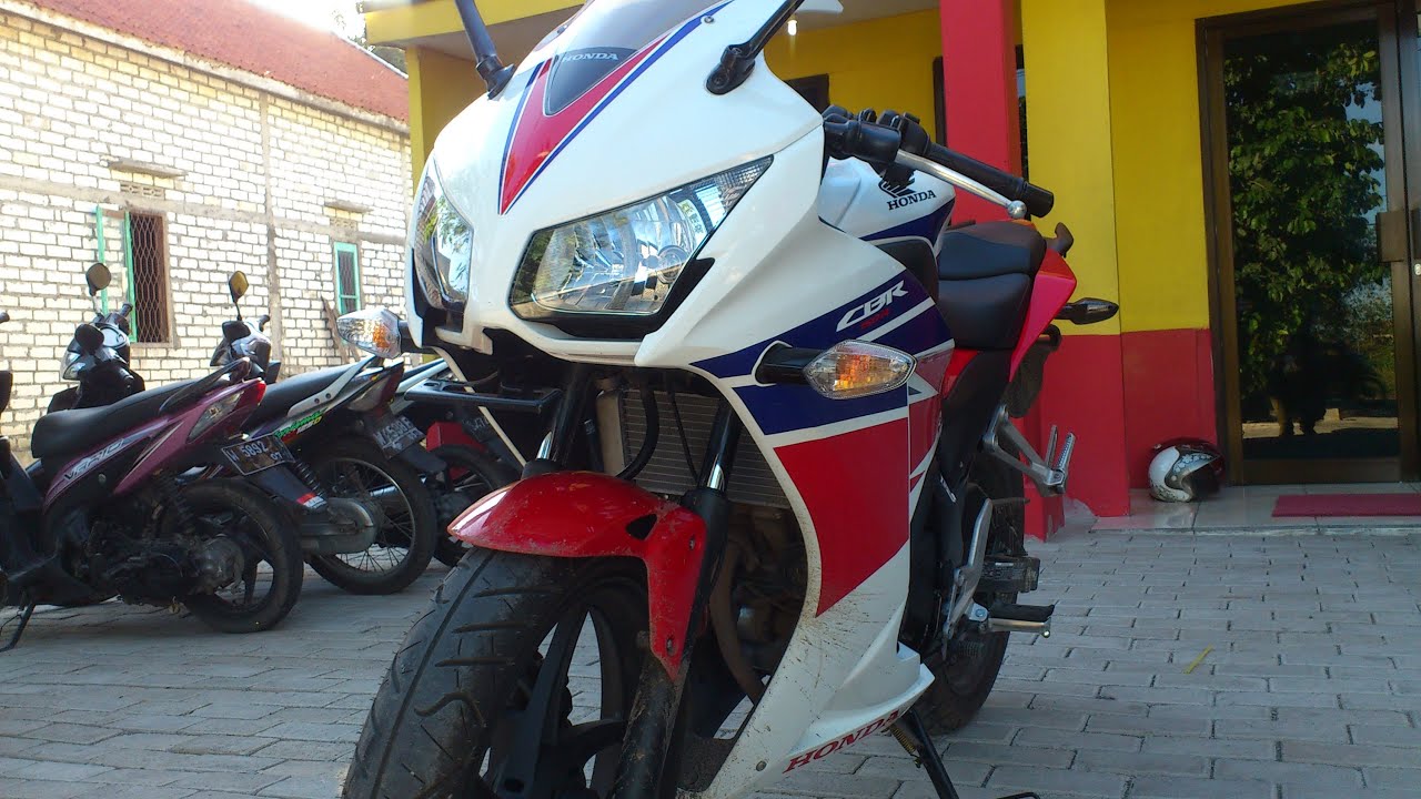 Honda CBR 150R Dual Keen Eyes Review Bahasa Indonesia By Rider Senja