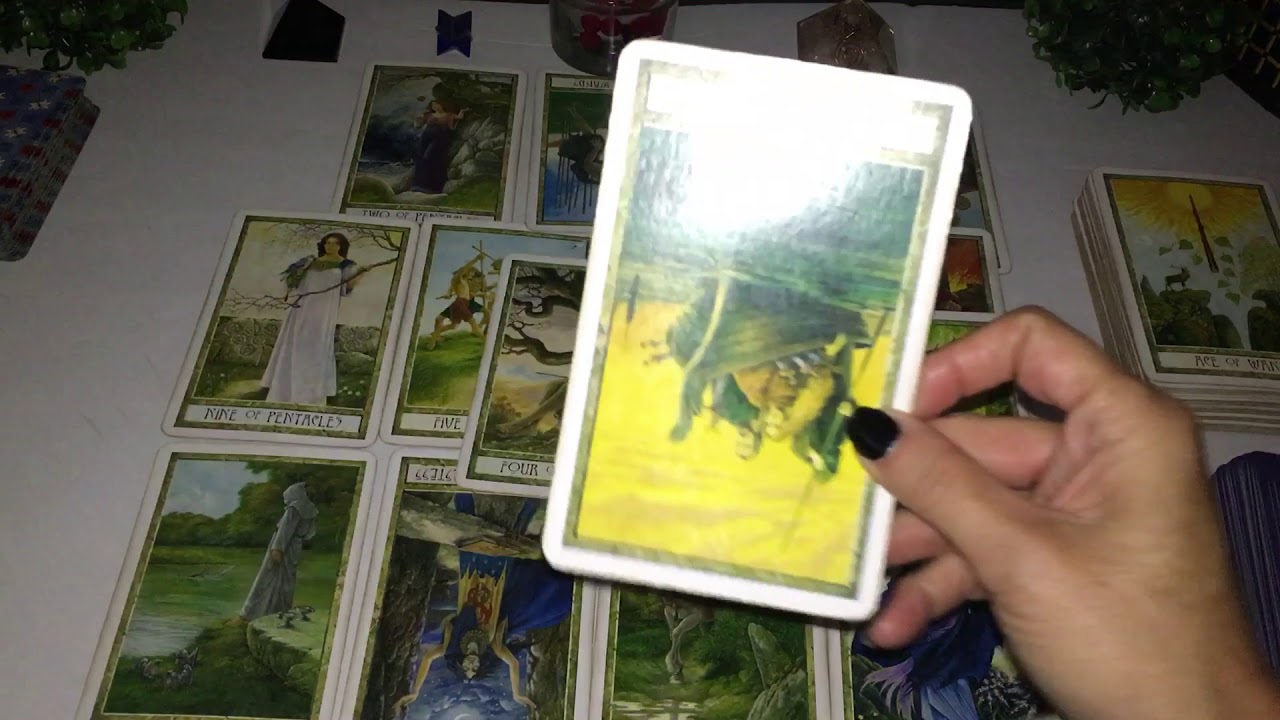 Libra August 2018 Mid Month Tarot: Love and Career