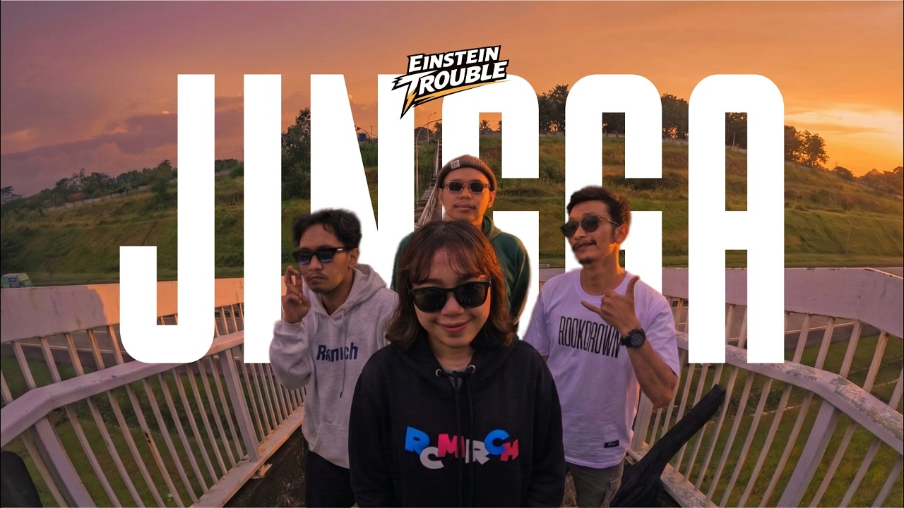 Einsteintrouble - Jingga