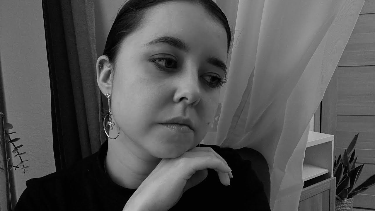 А. Ахматова - Я научилась просто, мудро жить… (читает Оксана Тихомирова ...