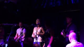 The Doggett Brothers feat' Laura Jackson - Azure Sky (Live at the Jazz Cafe)
