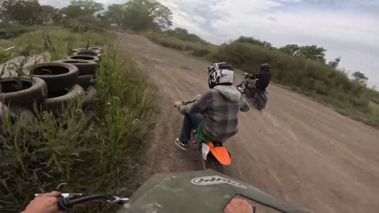 2 stroke vs Minibike lets go #track #dirtbike #minibike