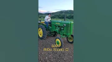 Kolik koní má model John Deere M?