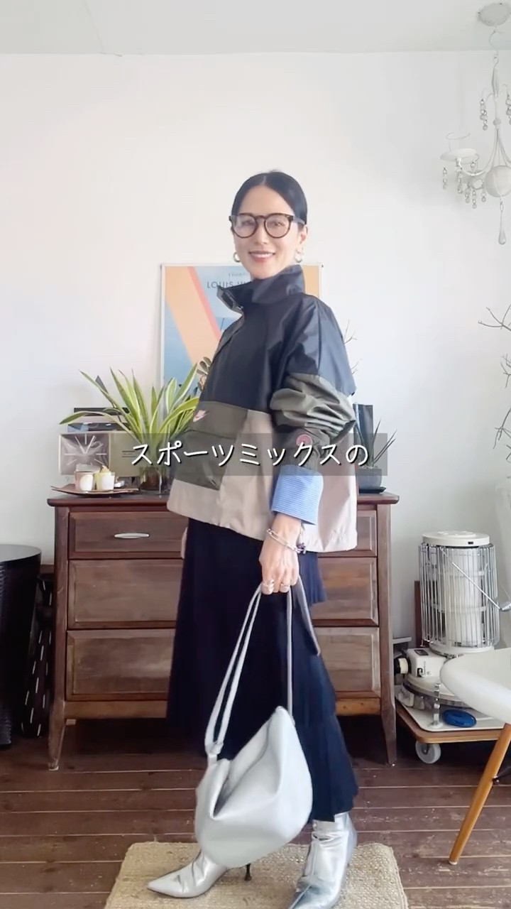 ハーフムーンを使ったコーデ】#ファッション #yucchino #革バッグ
