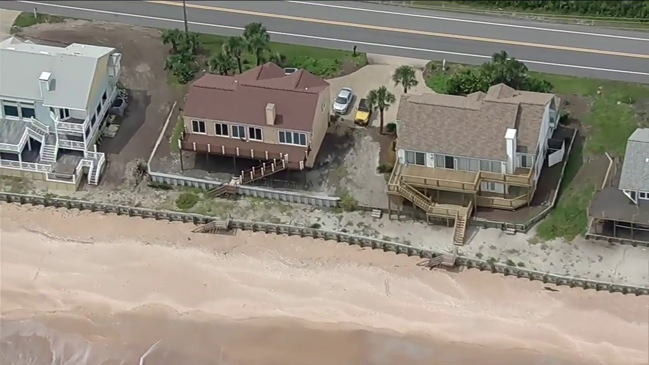 More than a dozen homes for sale along stretch of A1A in Vilano Beach