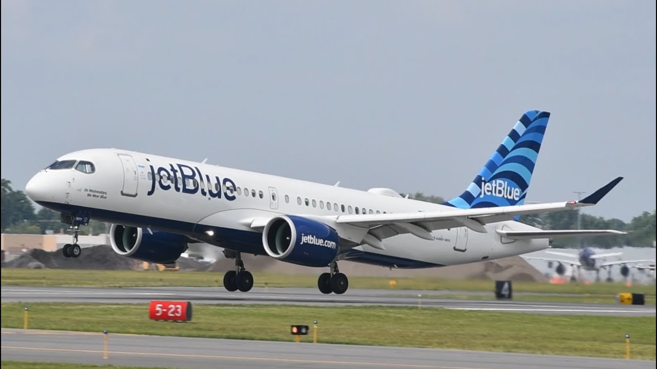 Plane Spotting at BUFFALO NIAGARA INTERNATIONAL AIRPORT!
