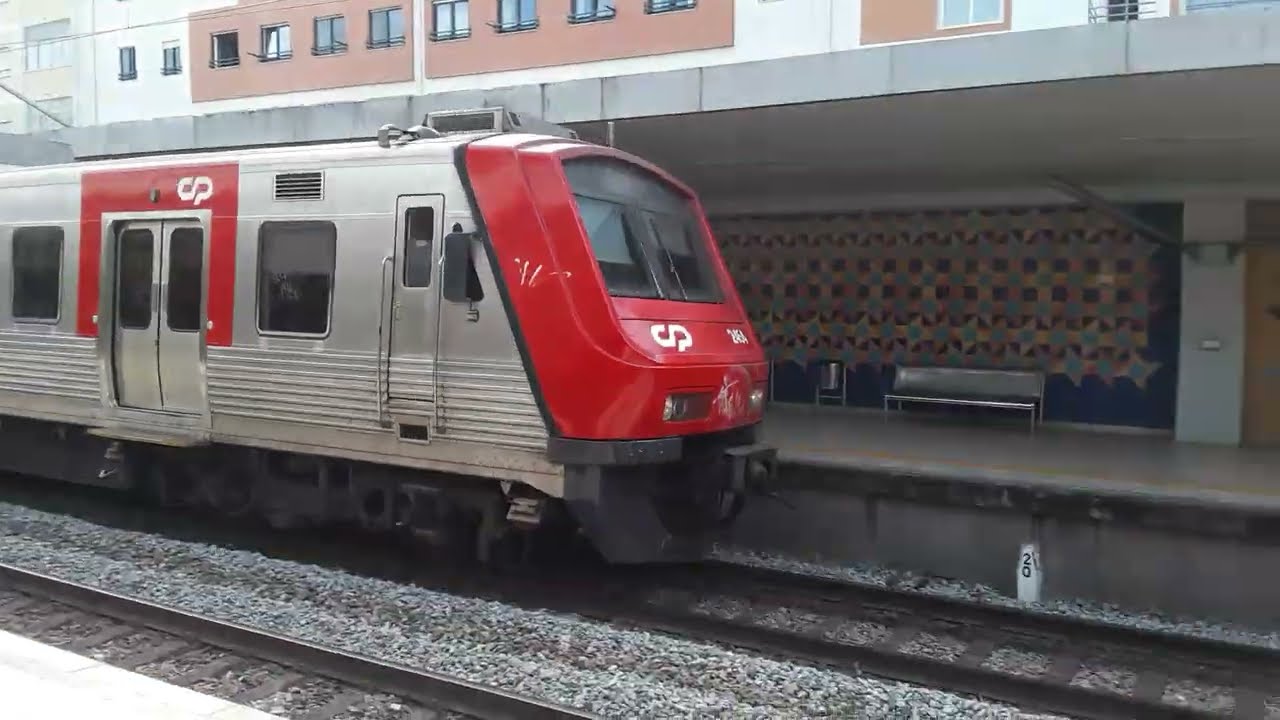 cp 2400+2400 arriving and departing rio de mouro 