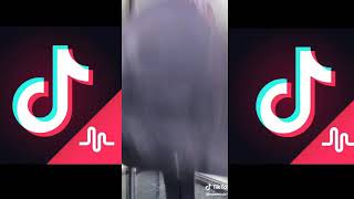 Tic Tac Trocando A Roupa